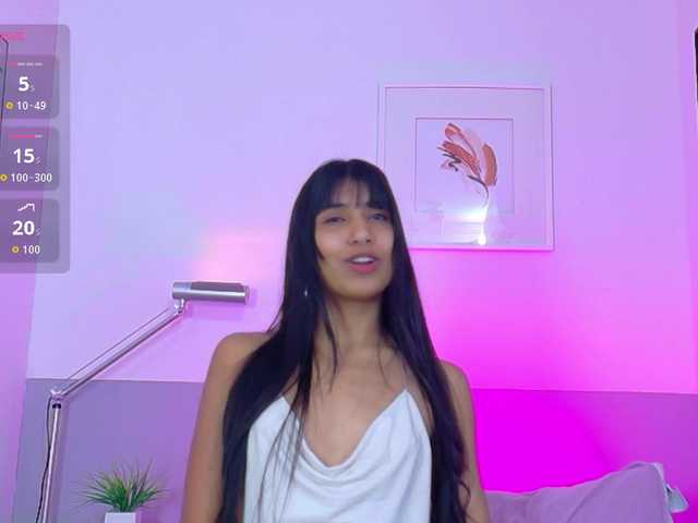 littleeemiily live cam on BongaCams