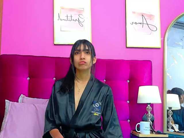 littleeemiily live cam on BongaCams