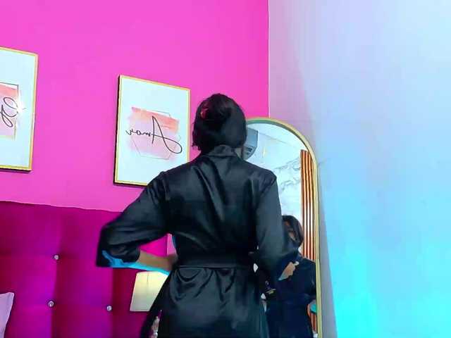 littleeemiily live cam on BongaCams