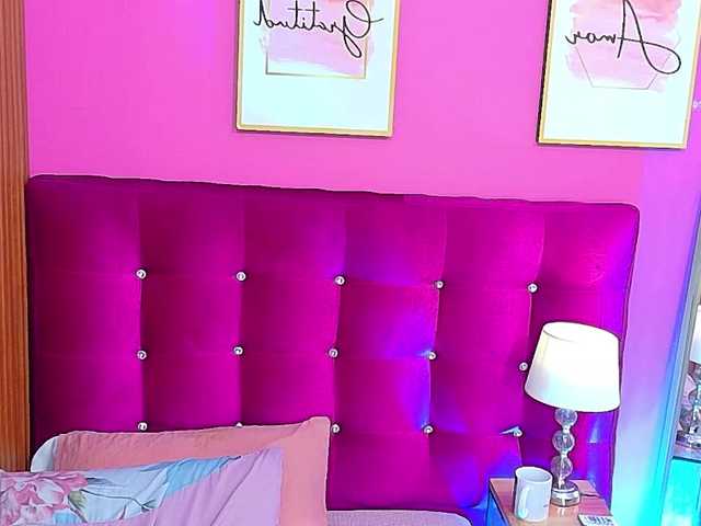 littleeemiily live cam preview