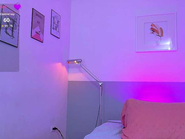 littleeemiily live cam on BongaCams