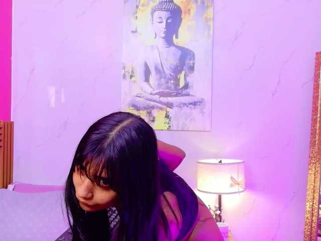 littleeemiily live cam on BongaCams