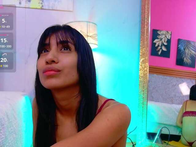 littleeemiily live cam on BongaCams