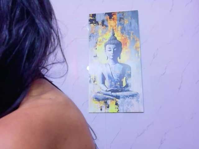 littleeemiily live cam on BongaCams