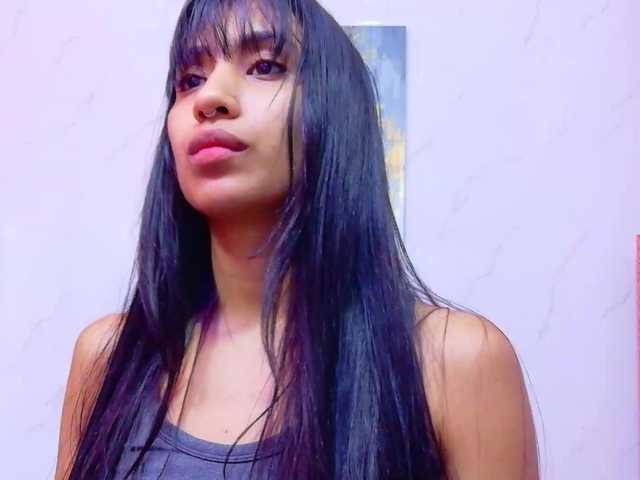 littleeemiily live cam on BongaCams