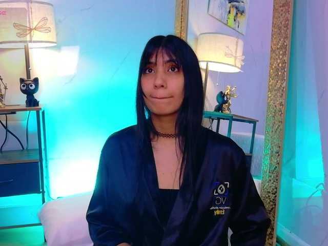 littleeemiily live cam on BongaCams
