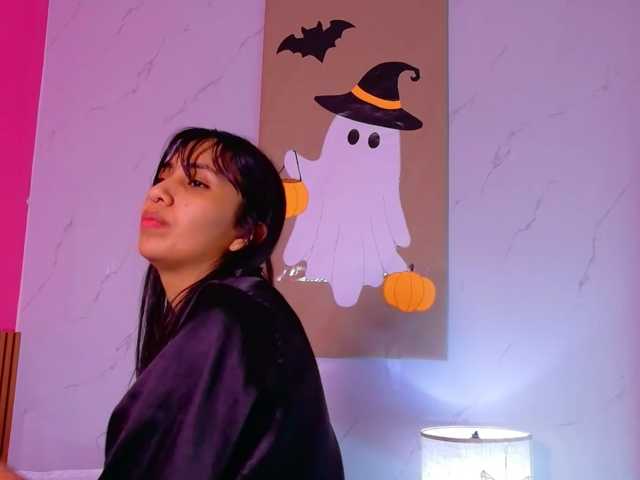 littleeemiily live cam on BongaCams