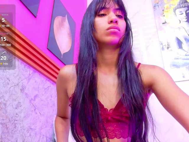 littleeemiily live cam on BongaCams