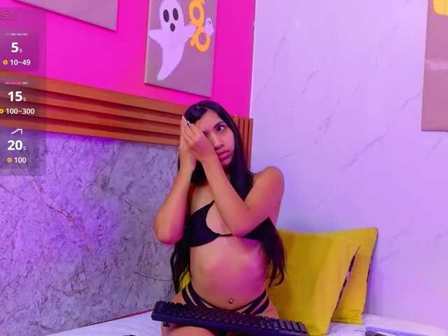 littleeemiily, en directo ahora en BongaCams