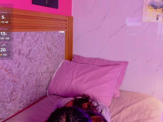 littleeemiily live cam on BongaCams