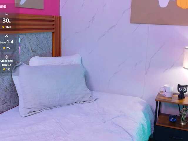 littleeemiily live cam on BongaCams