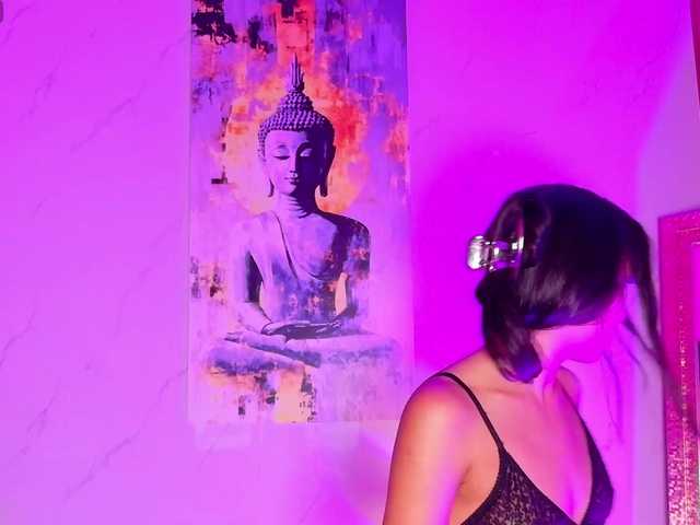 littleeemiily live cam on BongaCams
