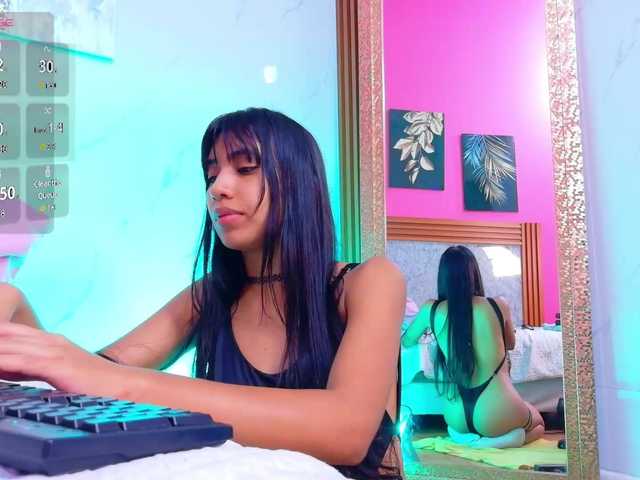 littleeemiily live cam on BongaCams