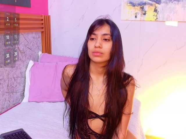 littleeemiily live cam on BongaCams