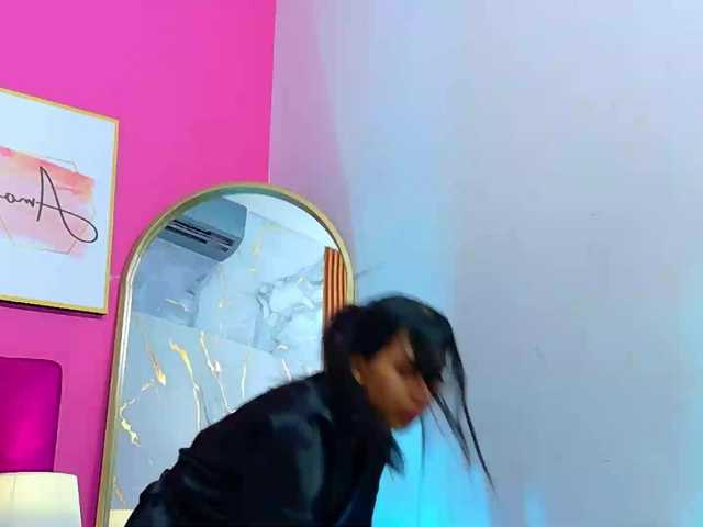 littleeemiily live cam on BongaCams