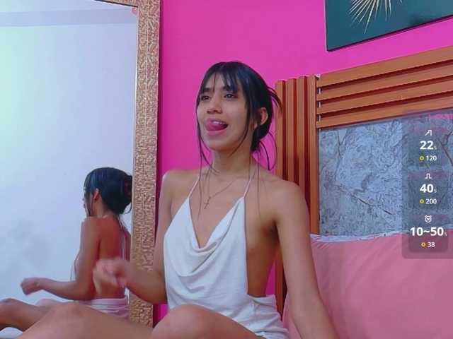 littleeemiily live cam on BongaCams