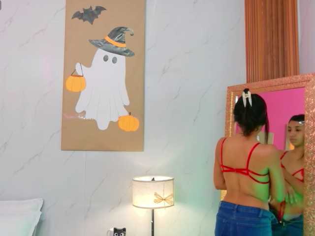 littleeemiily live cam on BongaCams