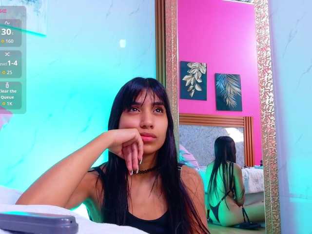 littleeemiily live cam on BongaCams