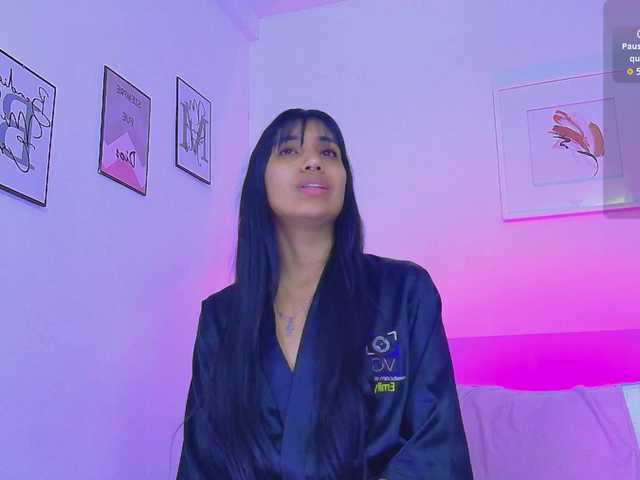 littleeemiily live cam on BongaCams
