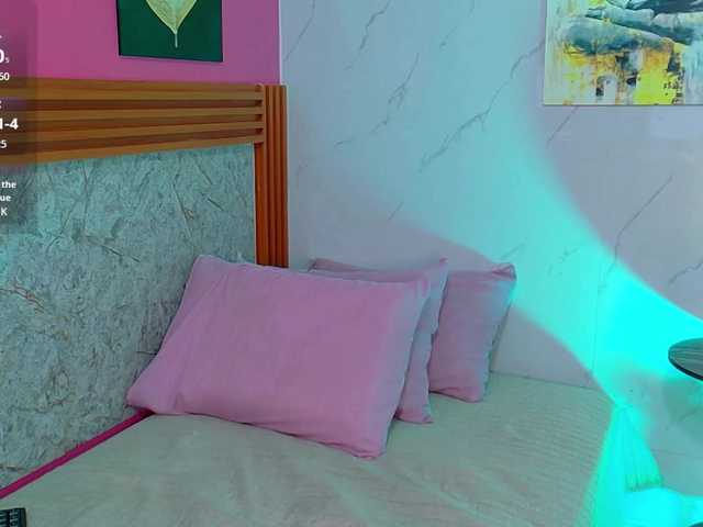 littleeemiily live cam on BongaCams