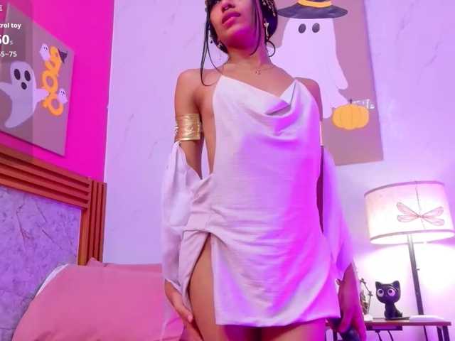 littleeemiily live cam on BongaCams