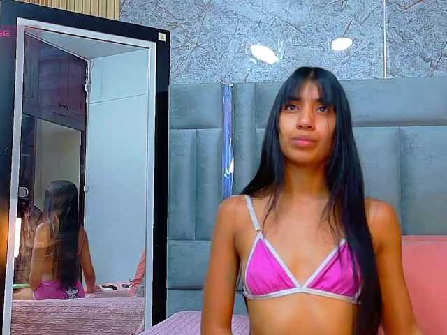 littleeemiily live cam on BongaCams