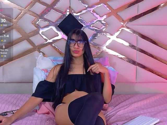 littleeemiily live cam on BongaCams