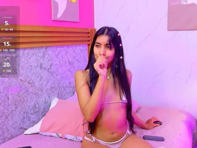 littleeemiily live cam preview
