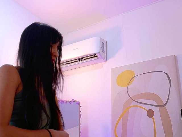 littleeemiily live cam on BongaCams