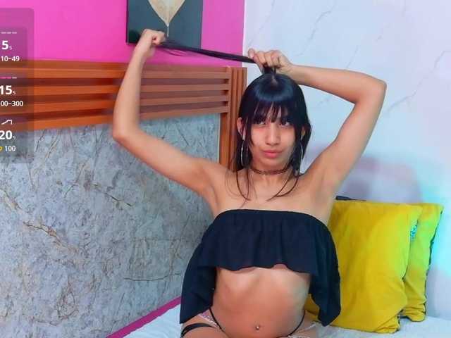 littleeemiily live cam on BongaCams