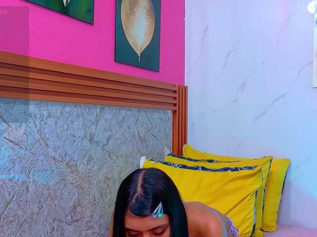 littleeemiily live cam on BongaCams