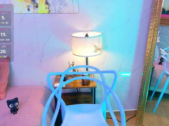 littleeemiily live cam on BongaCams