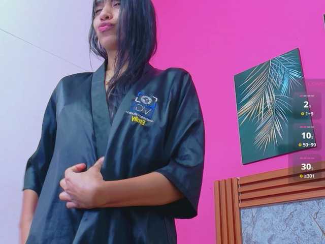 littleeemiily live cam on BongaCams