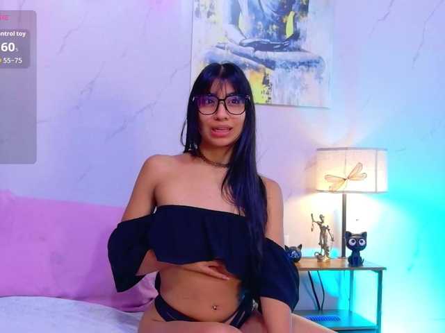 littleeemiily live cam on BongaCams