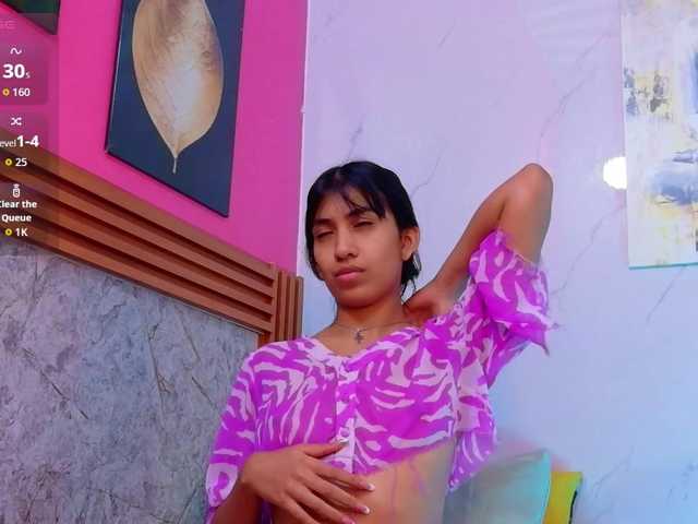littleeemiily live cam on BongaCams