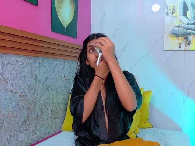 littleeemiily live cam on BongaCams