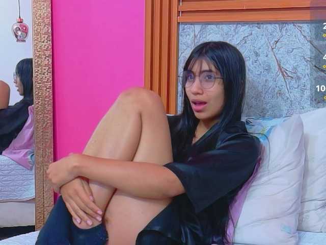 littleeemiily live cam on BongaCams
