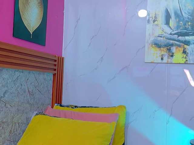 littleeemiily live cam on BongaCams