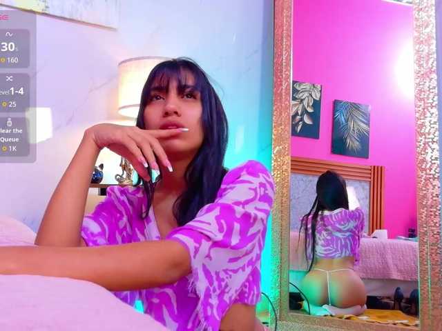 littleeemiily live cam on BongaCams