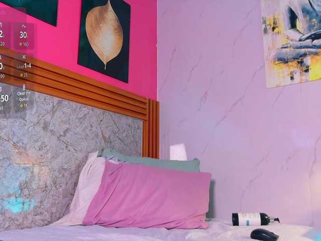 littleeemiily live cam on BongaCams