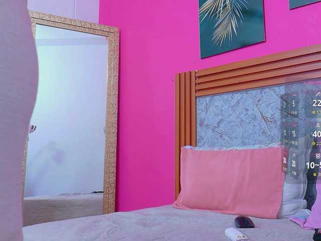 littleeemiily live cam on BongaCams