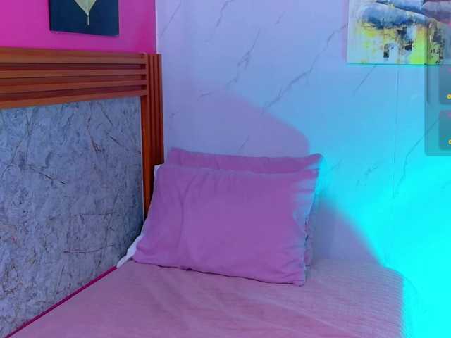 littleeemiily live cam on BongaCams