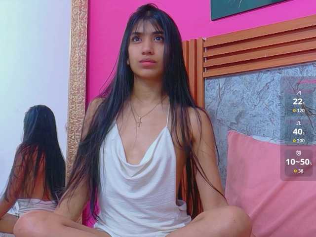 littleeemiily live cam on BongaCams