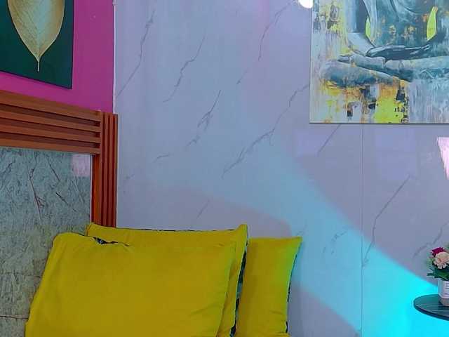 littleeemiily live cam on BongaCams