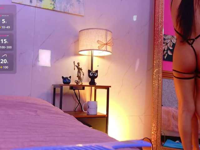 littleeemiily live cam on BongaCams