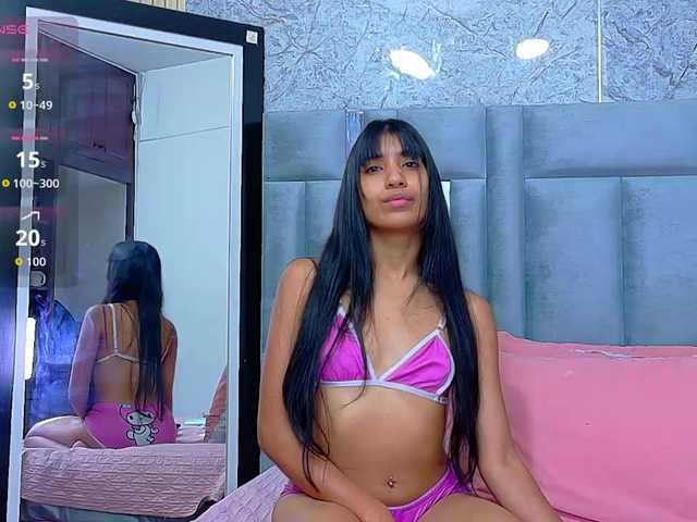 littleeemiily live cam on BongaCams