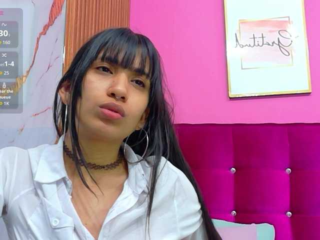 littleeemiily live webcam show