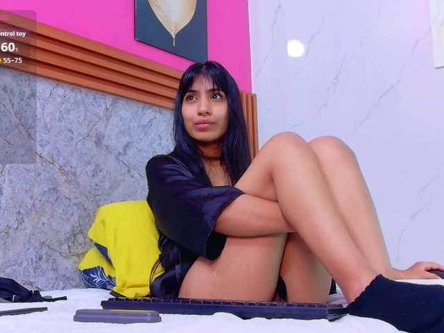 littleeemiily live cam on BongaCams