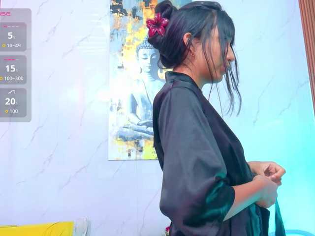 littleeemiily live cam on BongaCams
