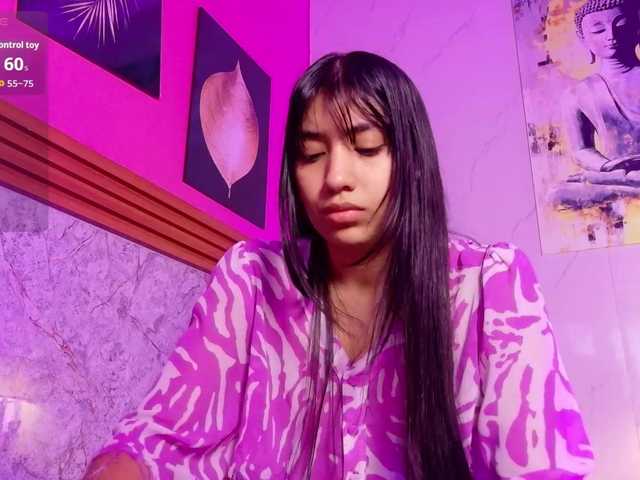 littleeemiily live cam on BongaCams